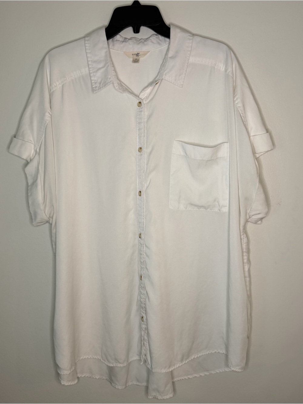 Relaxed White Button-Down women’s Shirt 2X